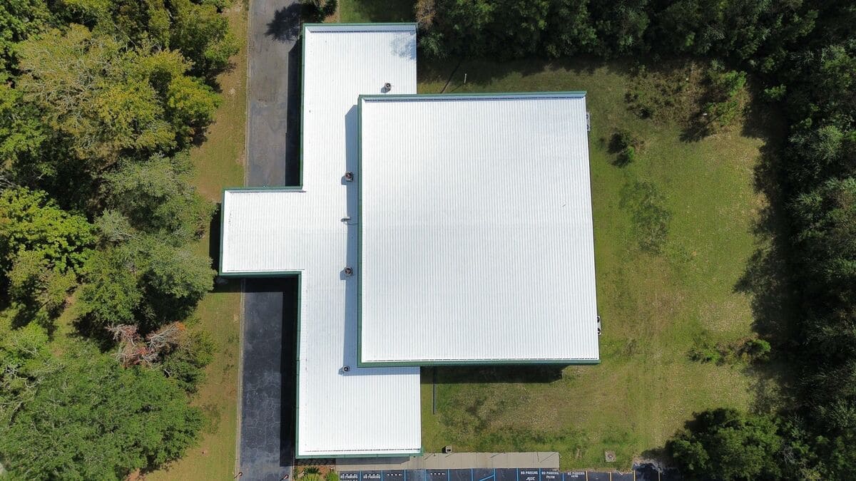 A completed commercial roof by Roofing USA-1