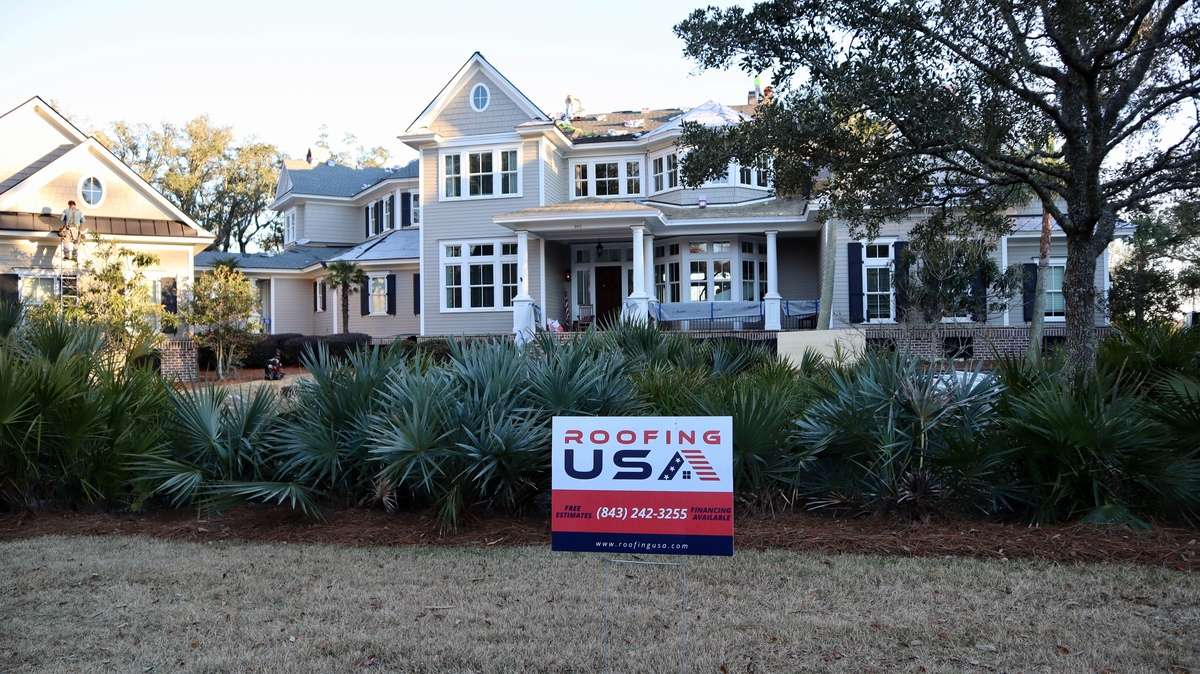 Roofing USA is one of the Top 10 roofing companies Charleston offers