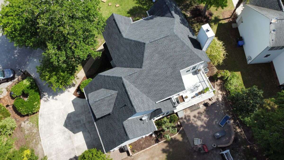 What Makes a Good Roofing Company in Charleston