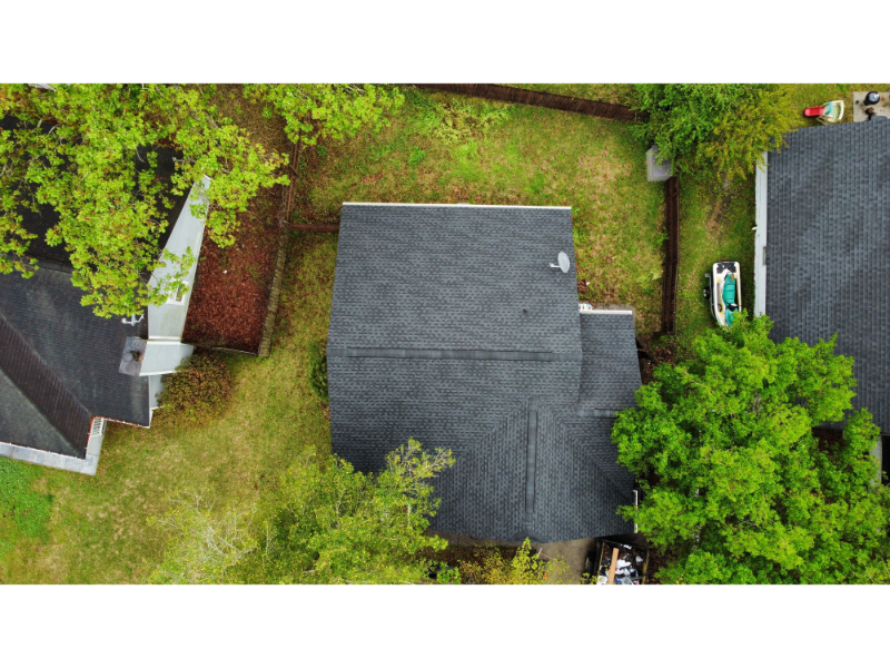 Charcoal Black CertainTeed Landmark HDZ shingles in Summerville, SC